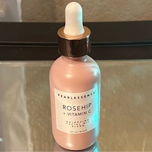 Pearlessence Rosehip & Vitamin C balancing facial oil blend 1.83 oz.